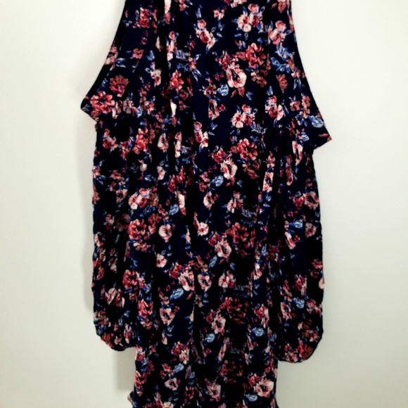 Tunic - Picture 6 of 6